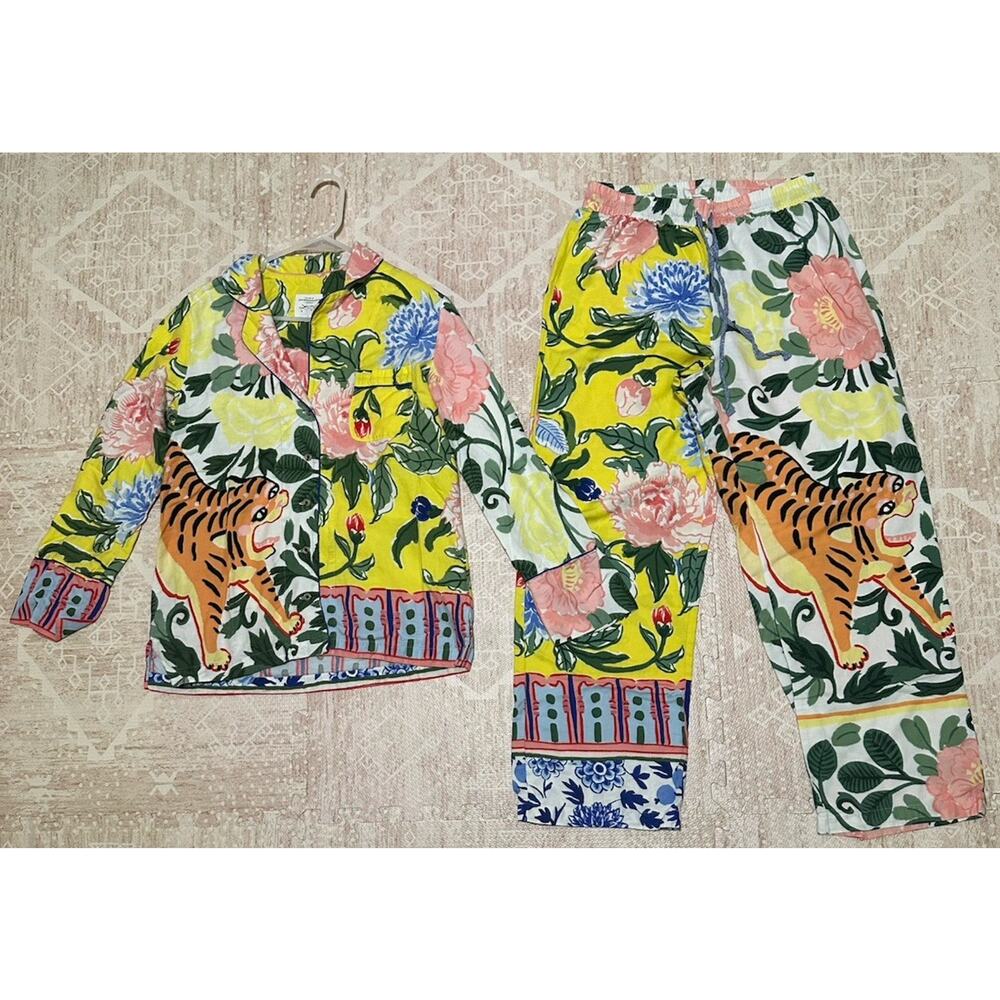 Anthropologie Pajama SET Lil Sire Tigresa Flannel Sleep PJS Womens Size S Cozy - Picture 7 of 16